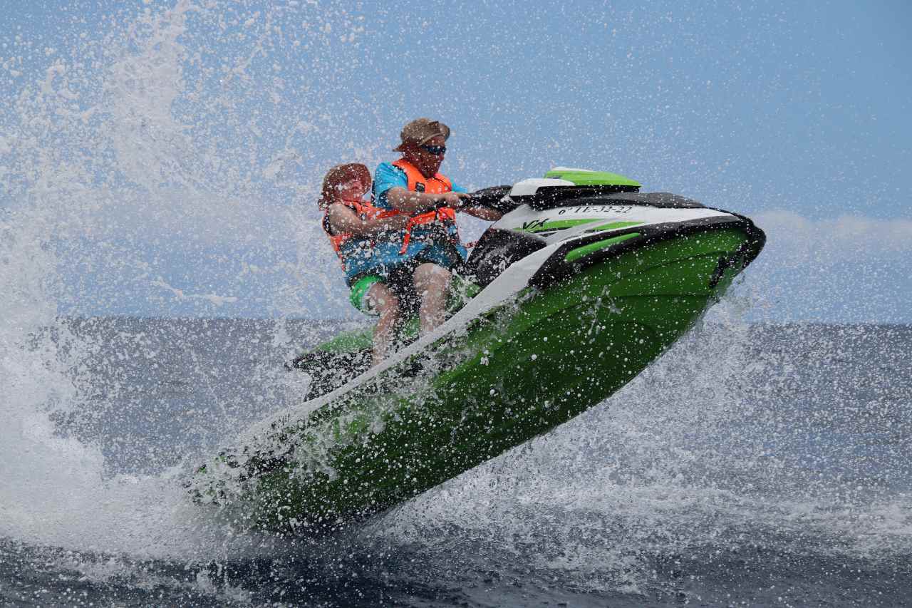Jetski a Tenerife – Avventura in Moto d’Acqua!